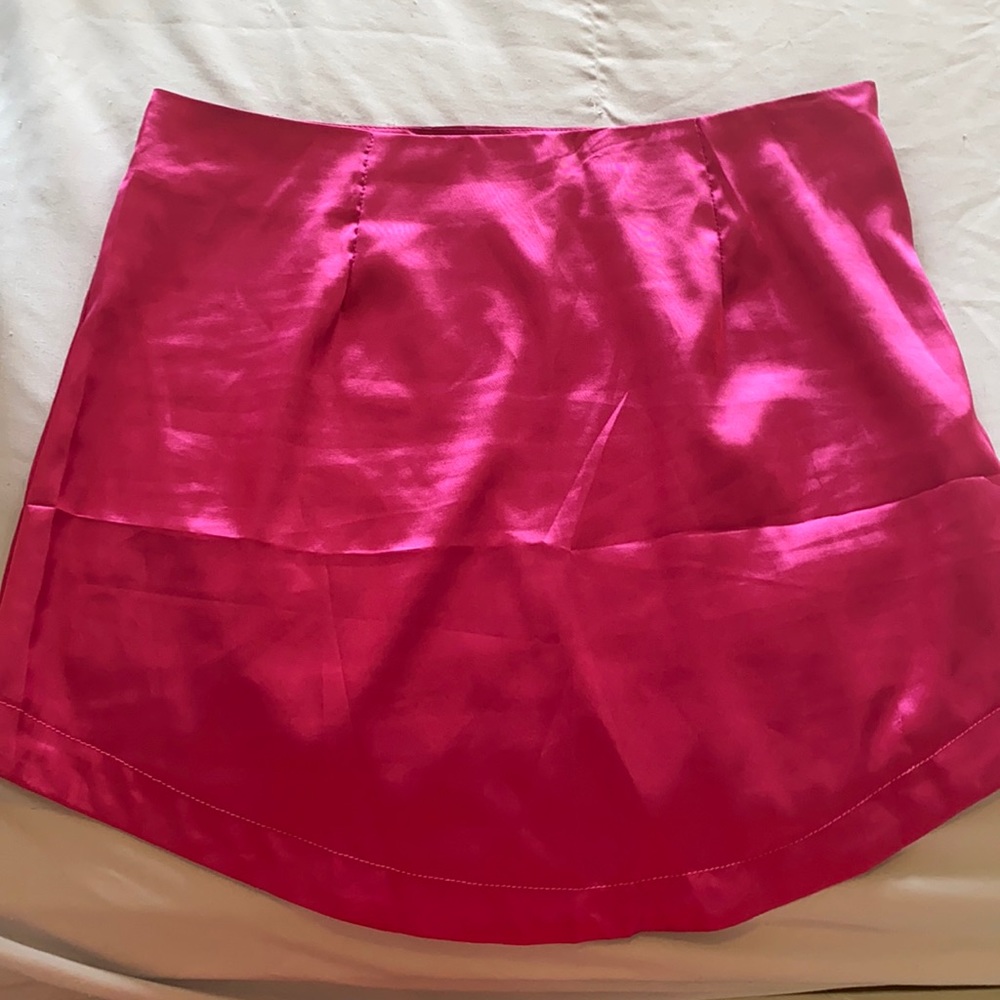 FUSHIA HIGH WAISTED SILK SKIRT